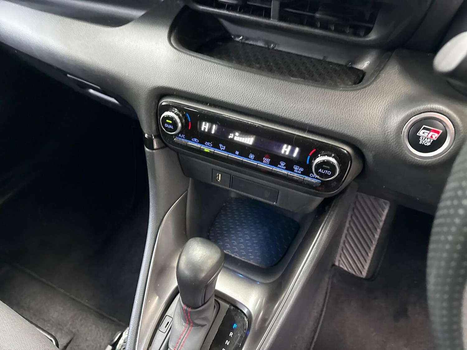 Used Toyota Yaris 2023 for sale - 78053543: Photo 12