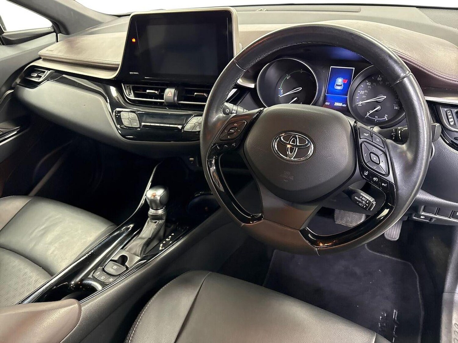 Used Toyota C-HR 2019 for sale - 78193912: Photo 17