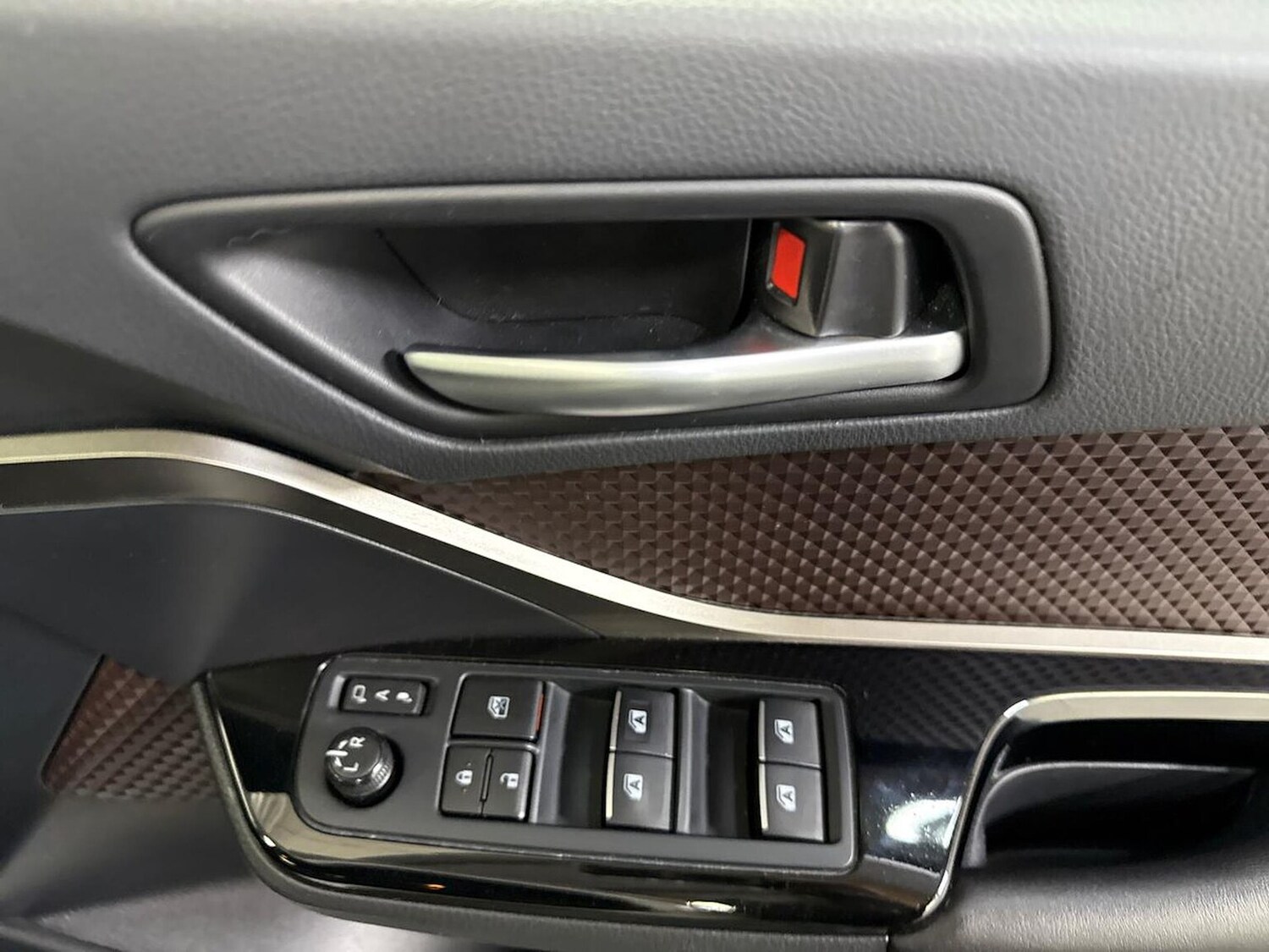 Used Toyota C-HR 2019 for sale - 78193912: Photo 23