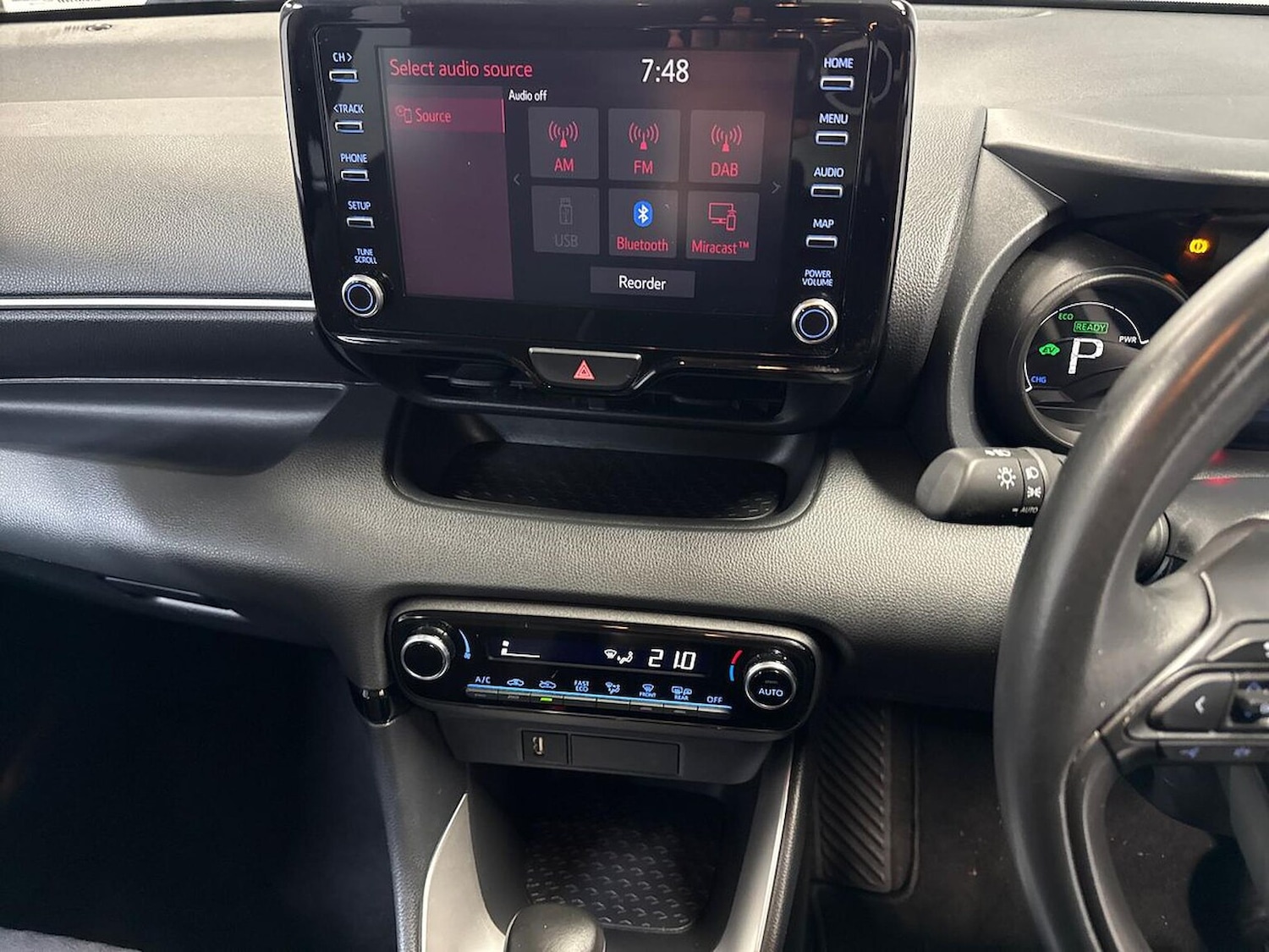 Used Toyota Yaris 2021 for sale - 76299385: Photo 11