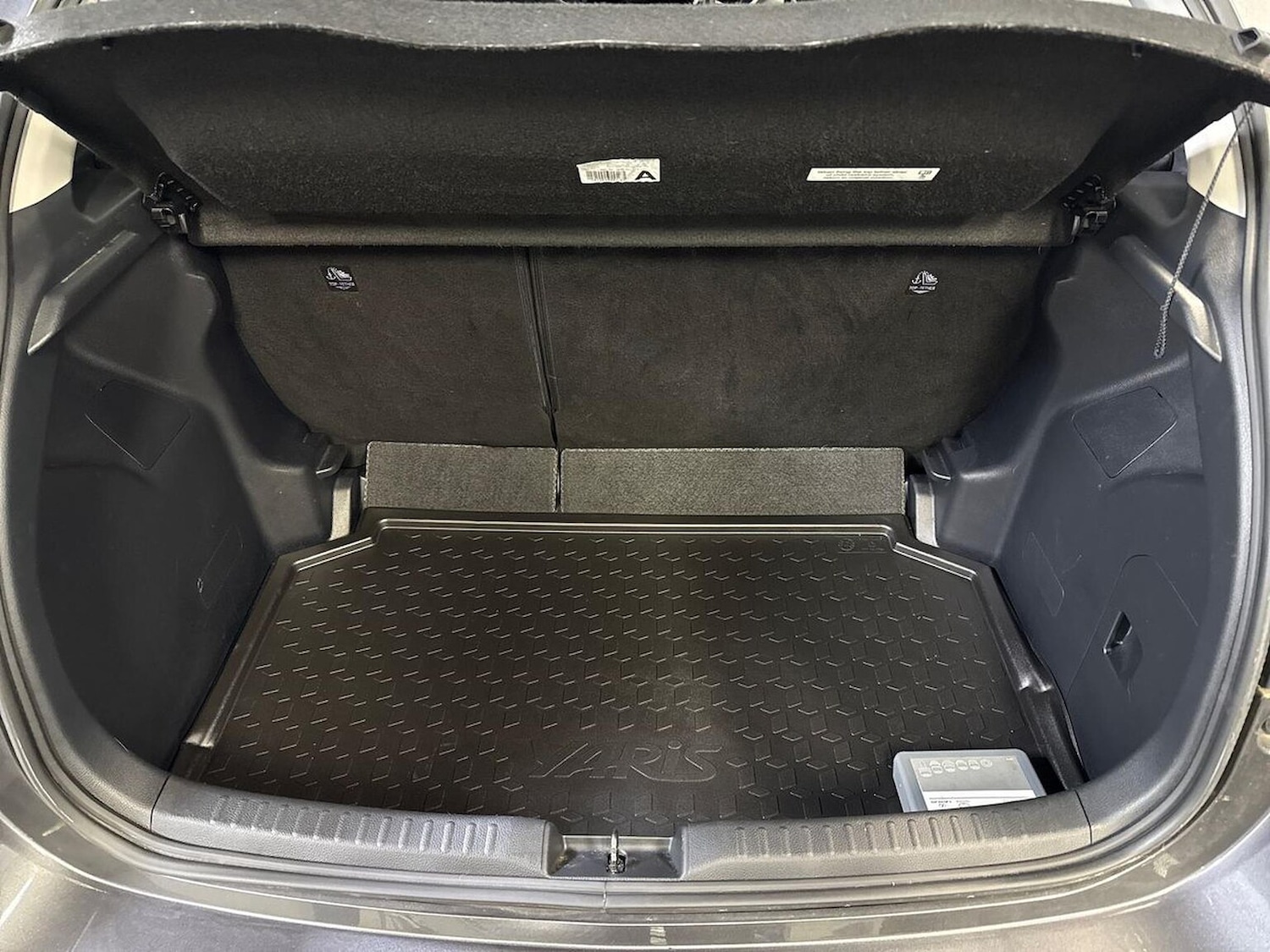 Used Toyota Yaris 2021 for sale - 76299385: Photo 17