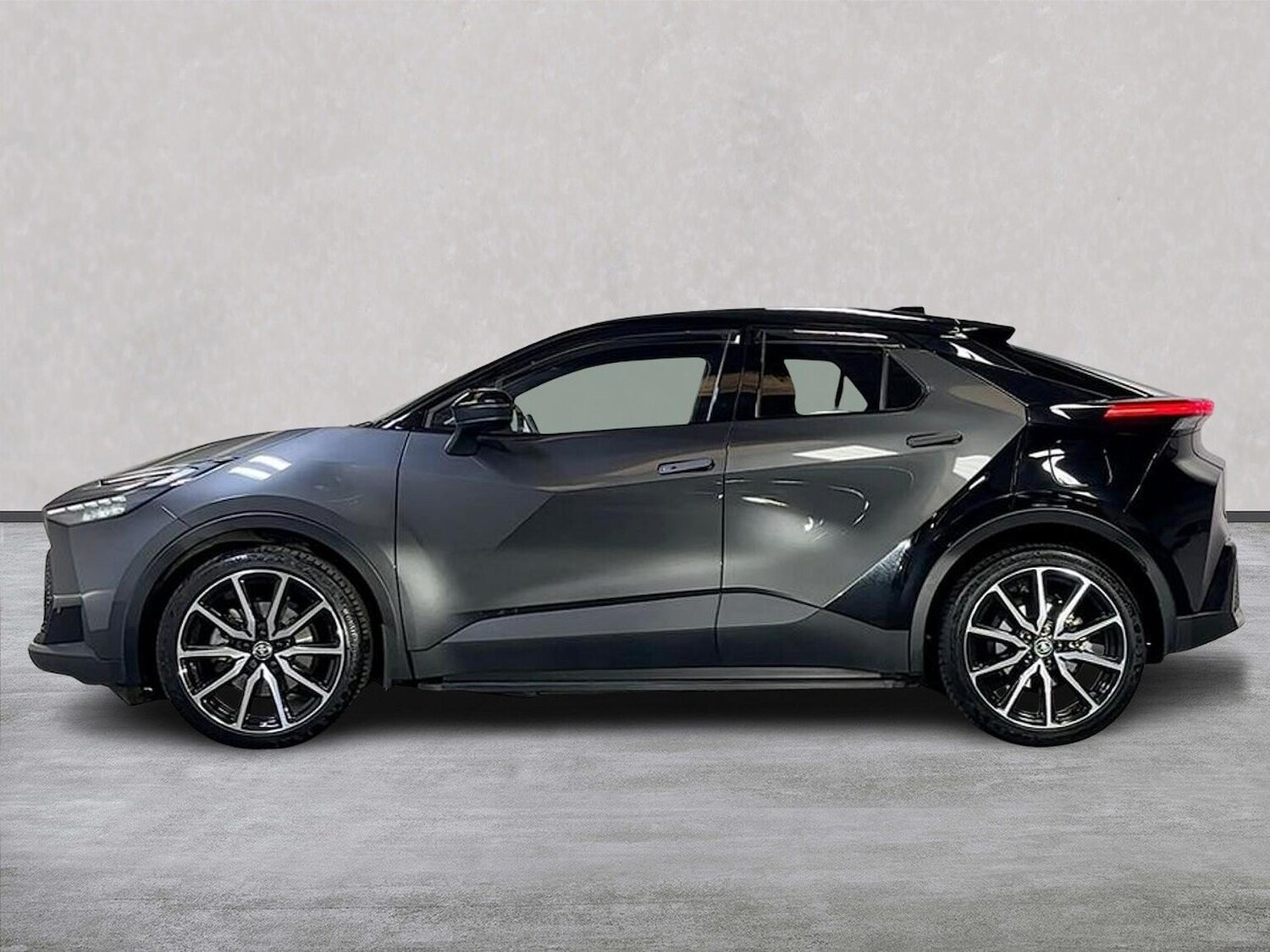 Used Toyota C-HR 2024 for sale - 77488556: Photo 19