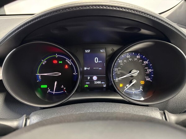 Used Toyota C-HR 2021 for sale - 76243169: Photo 10