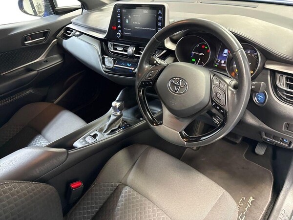 Used Toyota C-HR 2021 for sale - 76243169: Photo 15