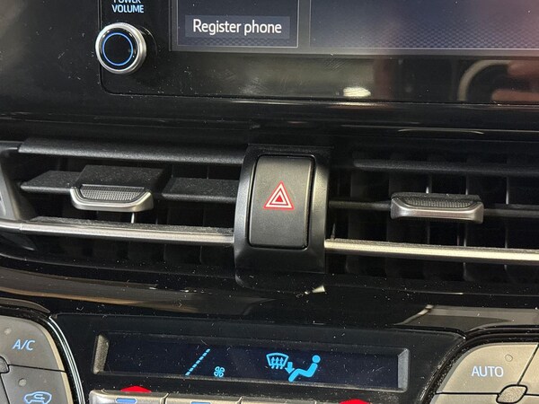 Used Toyota C-HR 2021 for sale - 76243169: Photo 22