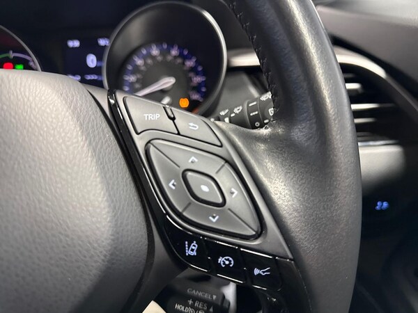 Used Toyota C-HR 2021 for sale - 76243169: Photo 24