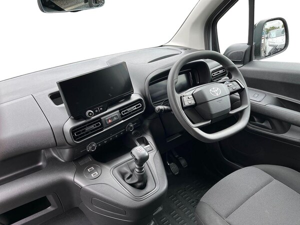 Used Toyota ProAce 2025 for sale - 76288546: Photo 8
