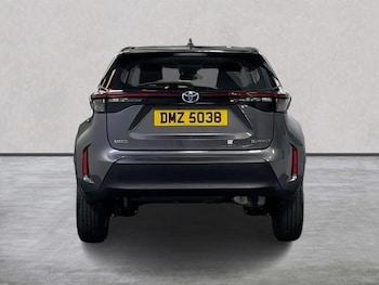Used Toyota Yaris Cross 2024 for sale - 79262491: Photo