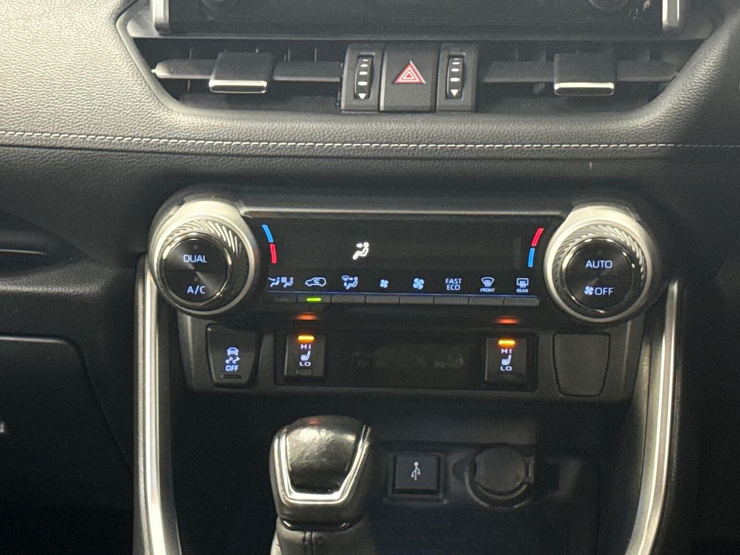 Used Toyota RAV4 2022 for sale - 78176499: Photo 14