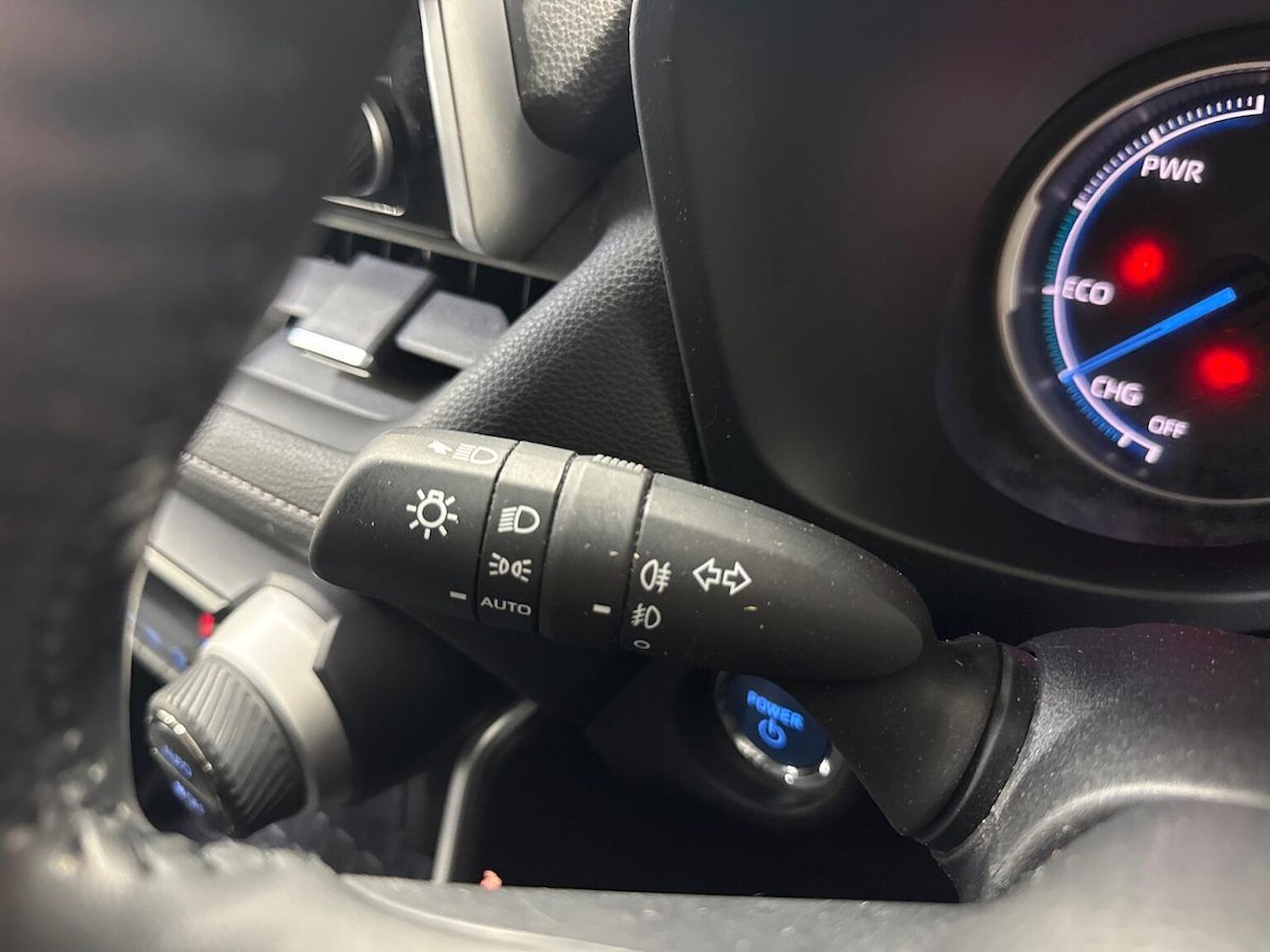 Used Toyota RAV4 2022 for sale - 78176499: Photo 31