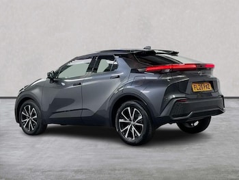 Used Toyota C-HR 2025 for sale - 78391044: Photo
