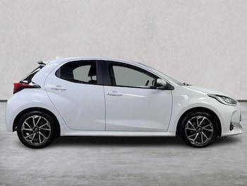 Used Toyota Yaris 2024 for sale - 78380612: Photo