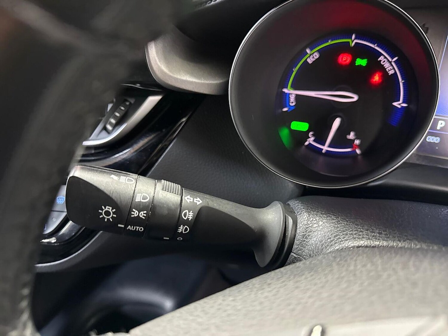 Used Toyota C-HR 2023 for sale - 78194204: Photo 26