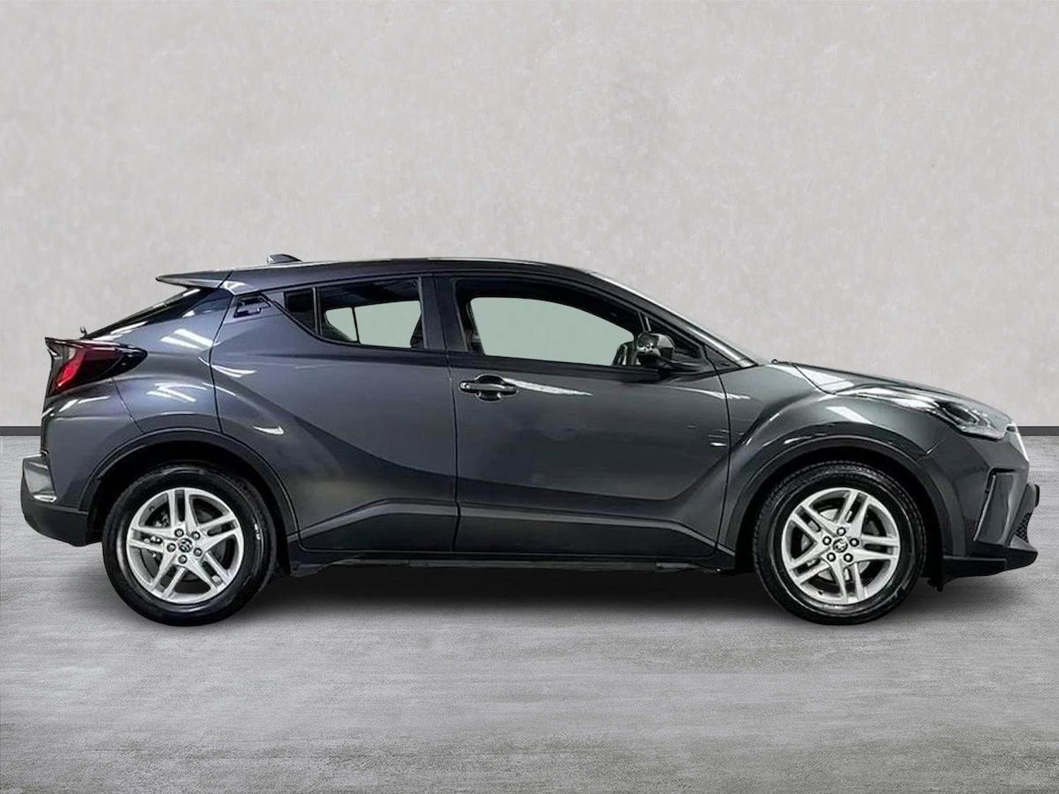 Used Toyota C-HR 2023 for sale - 78194204: Photo 3