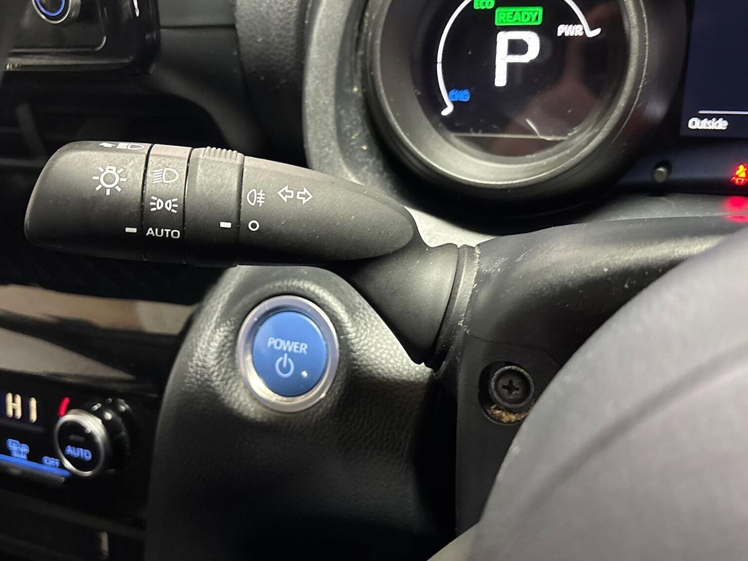 Used Toyota Yaris Cross 2023 for sale - 76102510: Photo 29