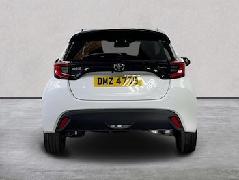 Used Toyota Yaris 2024 for sale - 78593292: Photo