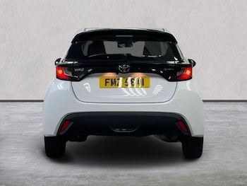 Used Toyota Yaris 2024 for sale - 78739717: Photo