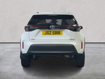 Used Toyota Yaris Cross 2023 for sale - 77488543: Photo