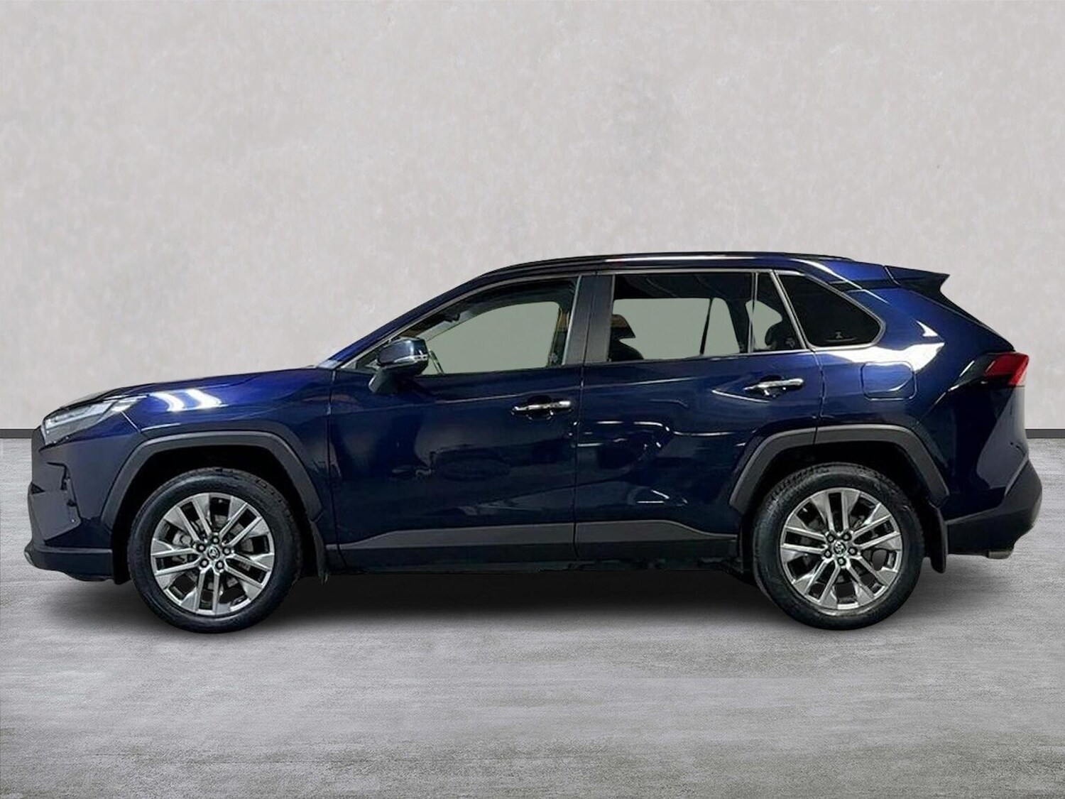 Used Toyota RAV4 2022 for sale - 76570957: Photo 17