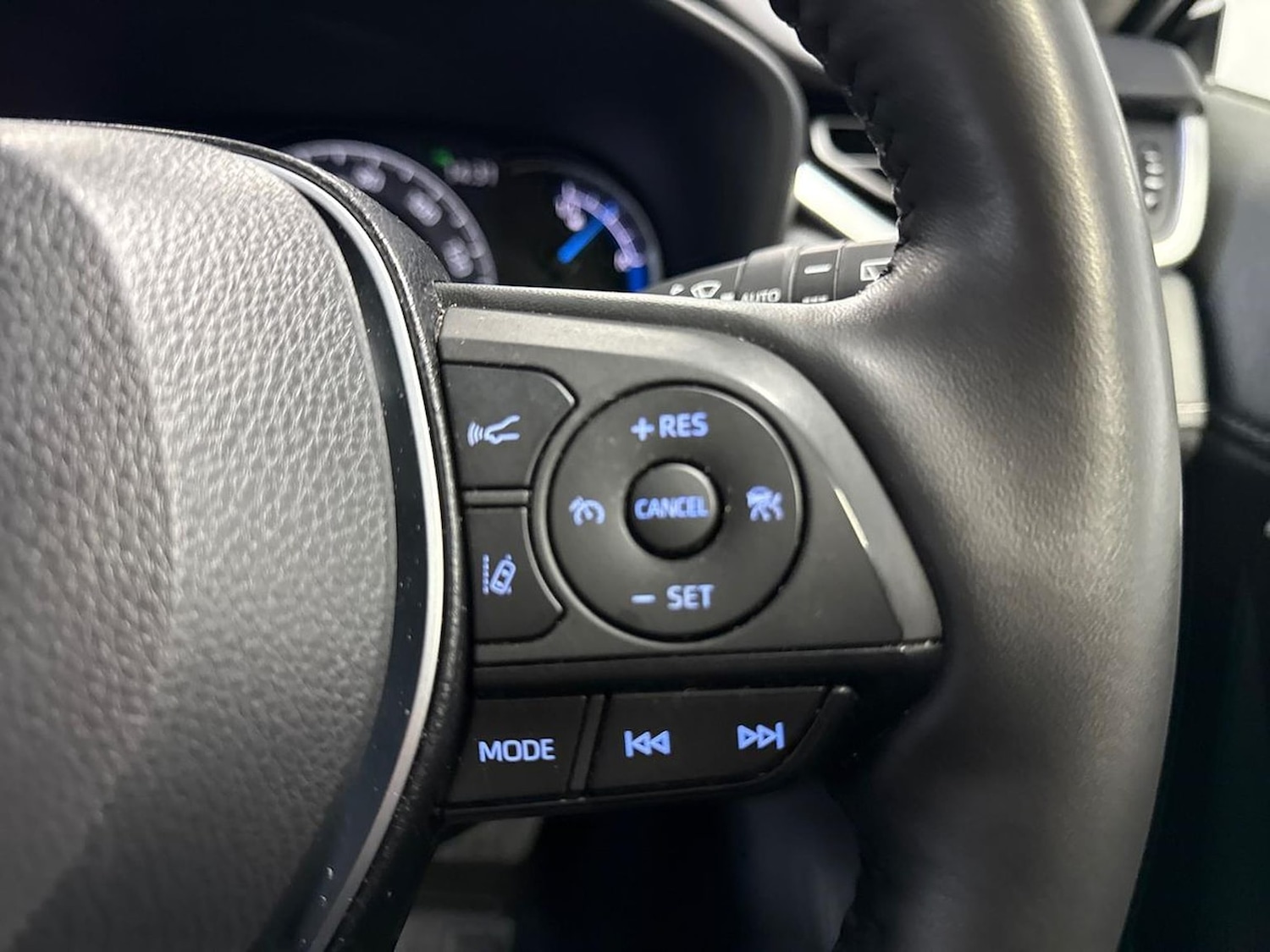 Used Toyota RAV4 2022 for sale - 76570957: Photo 23