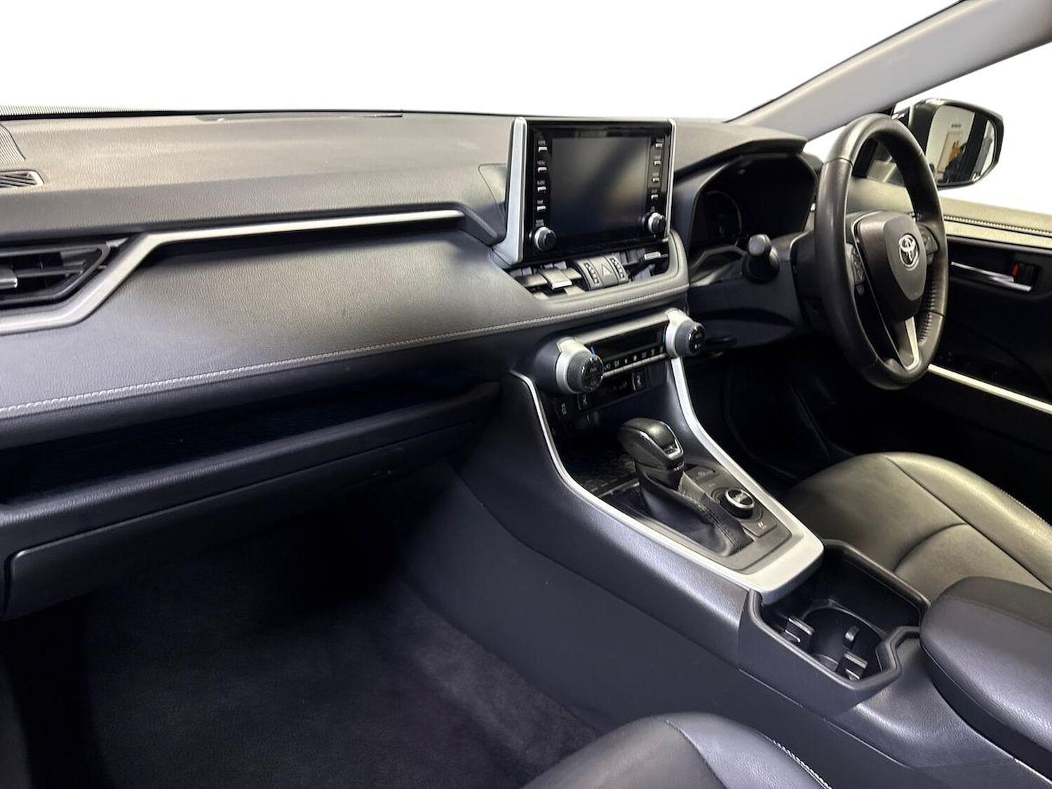 Used Toyota RAV4 2022 for sale - 76570957: Photo 6