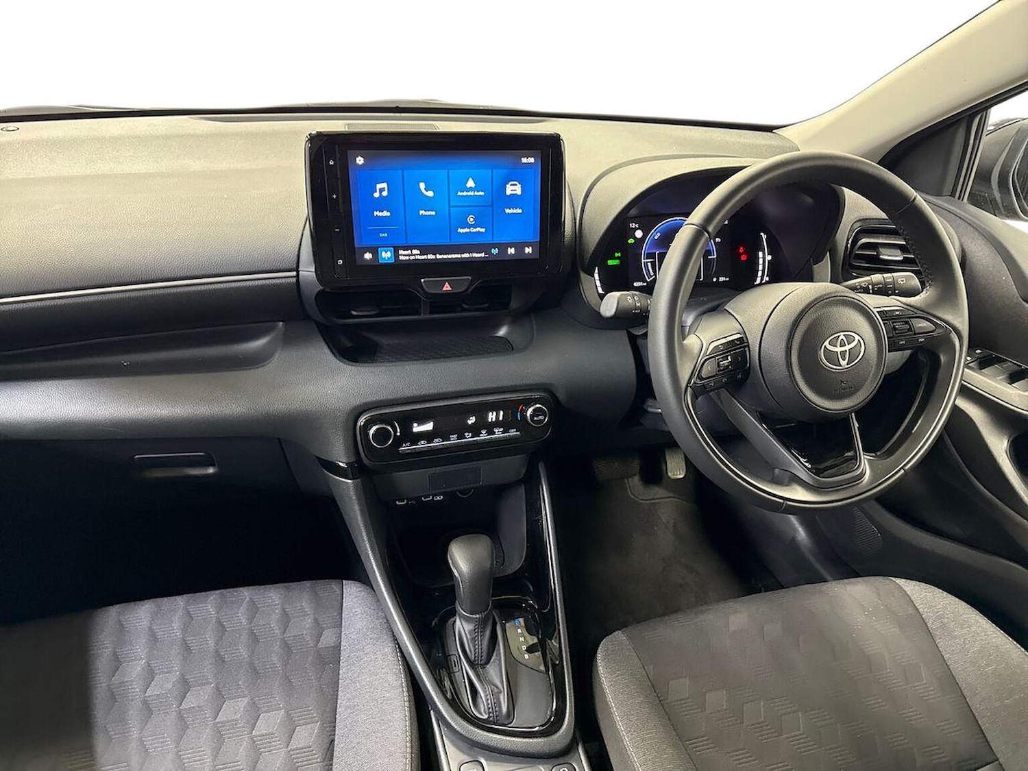 Used Toyota Yaris 2025 for sale - 78213682: Photo 10