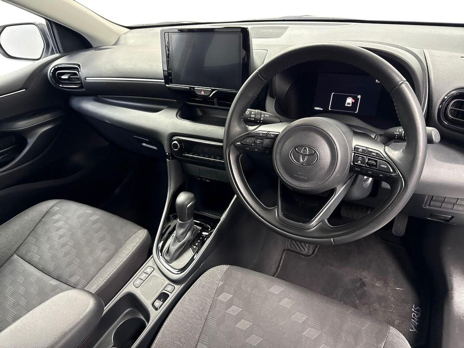 Used Toyota Yaris 2024 for sale - 78192806: Photo 10