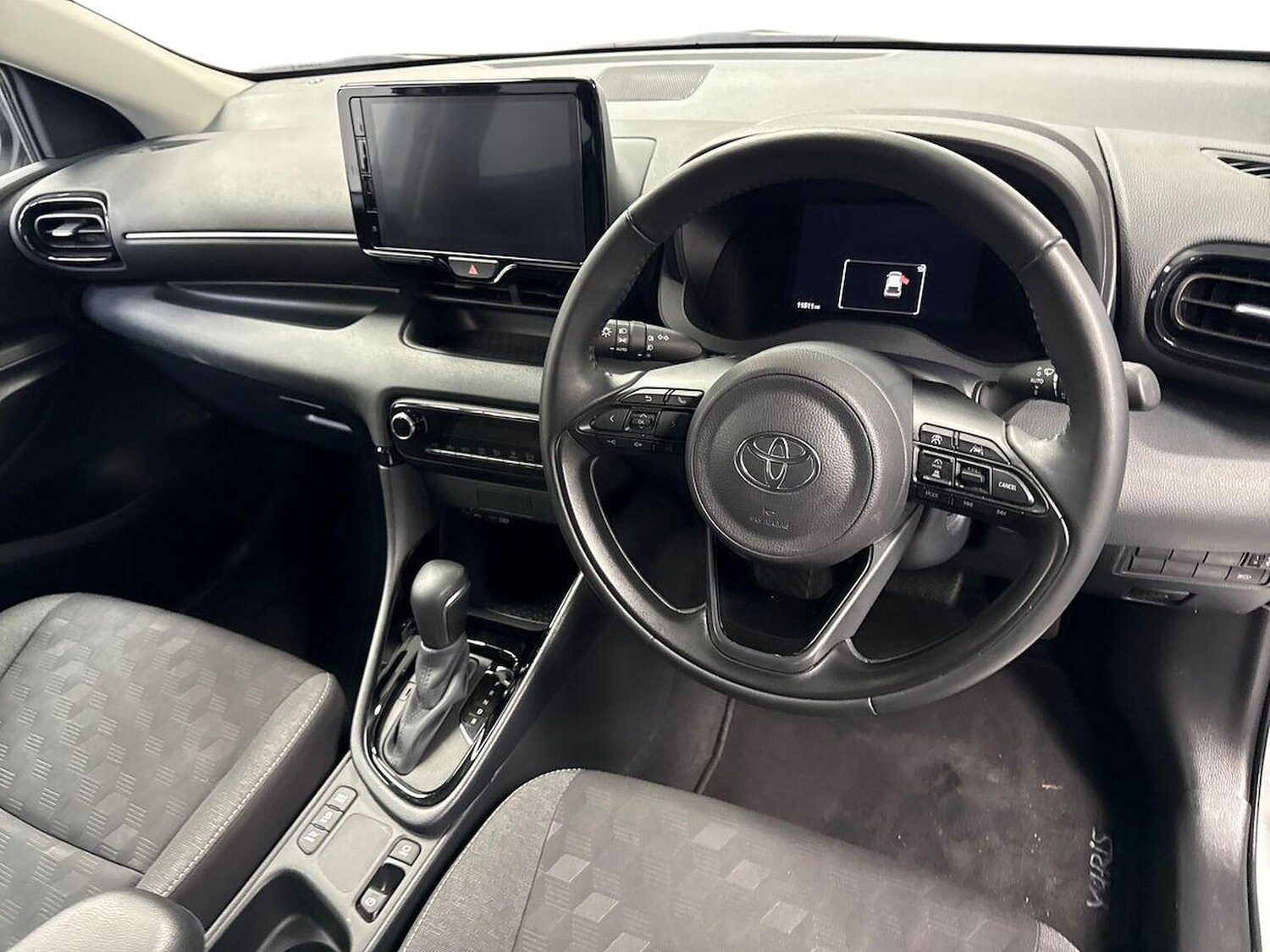 Used Toyota Yaris 2024 for sale - 78192806: Photo 11