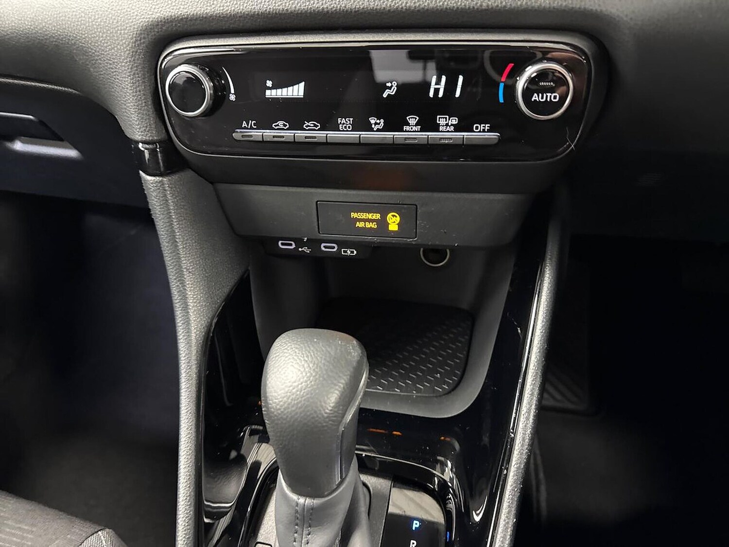 Used Toyota Yaris 2024 for sale - 78192806: Photo 14