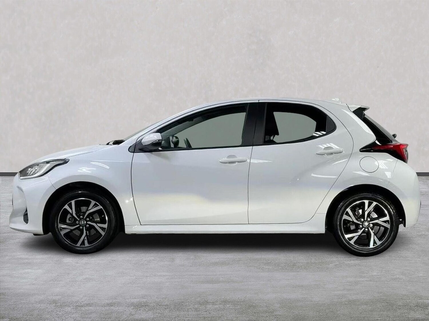 Used Toyota Yaris 2024 for sale - 78192806: Photo 21