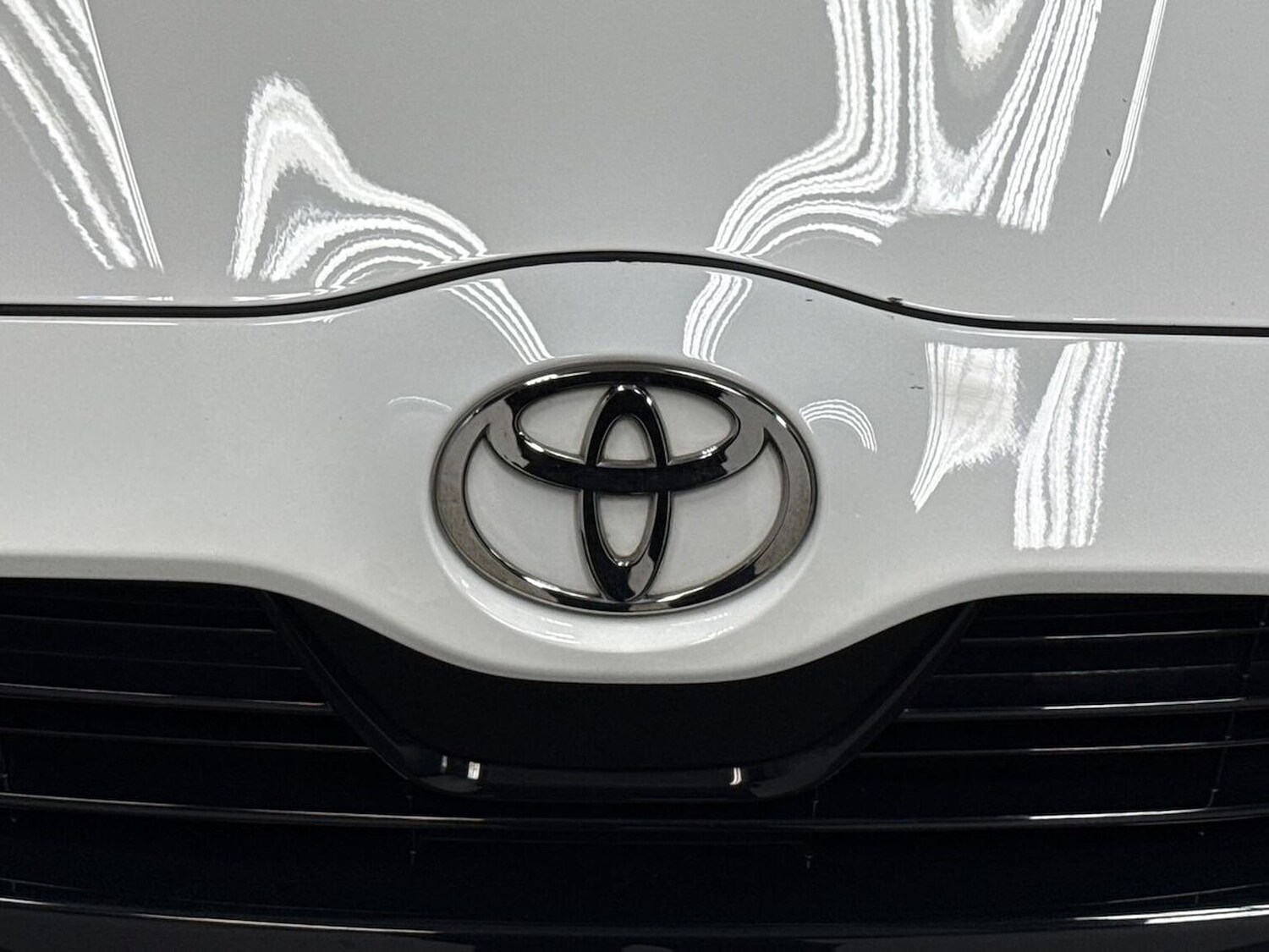 Used Toyota Yaris 2024 for sale - 78192806: Photo 30