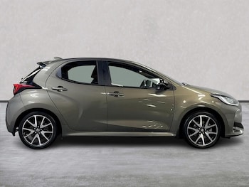 Used Toyota Yaris 2022 for sale - 75556267: Photo