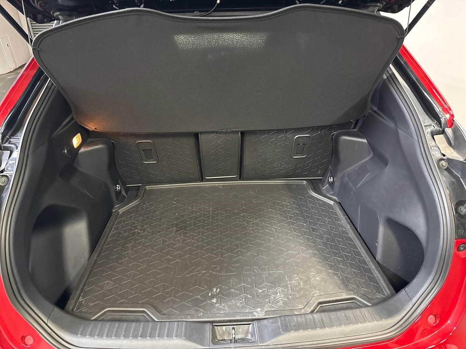 Used Toyota Yaris Cross 2024 for sale - 76735550: Photo 17