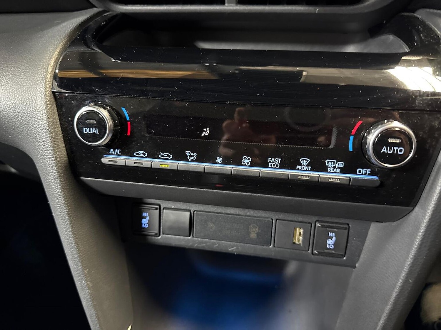 Used Toyota Yaris Cross 2024 for sale - 76735550: Photo 23