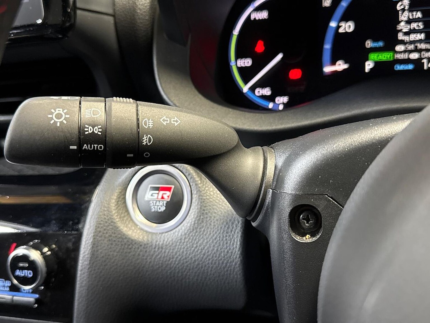 Used Toyota Yaris Cross 2024 for sale - 76735550: Photo 26