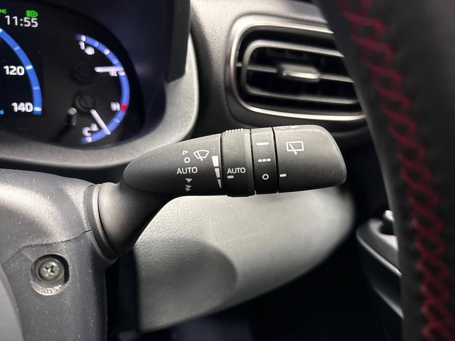 Used Toyota Yaris Cross 2024 for sale - 76735550: Photo 27