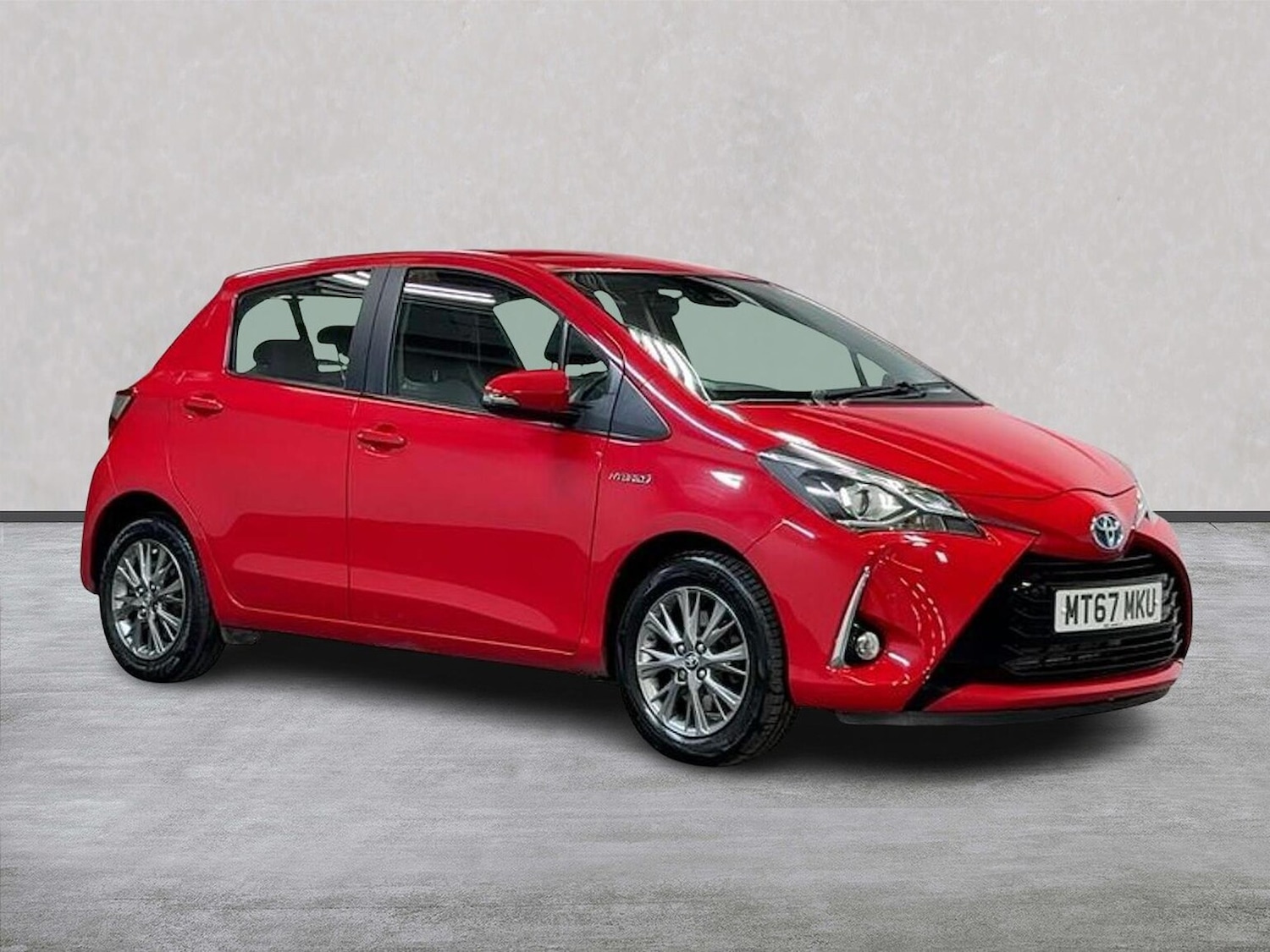Used Toyota Yaris 2018 for sale - 76547682: Photo 1
