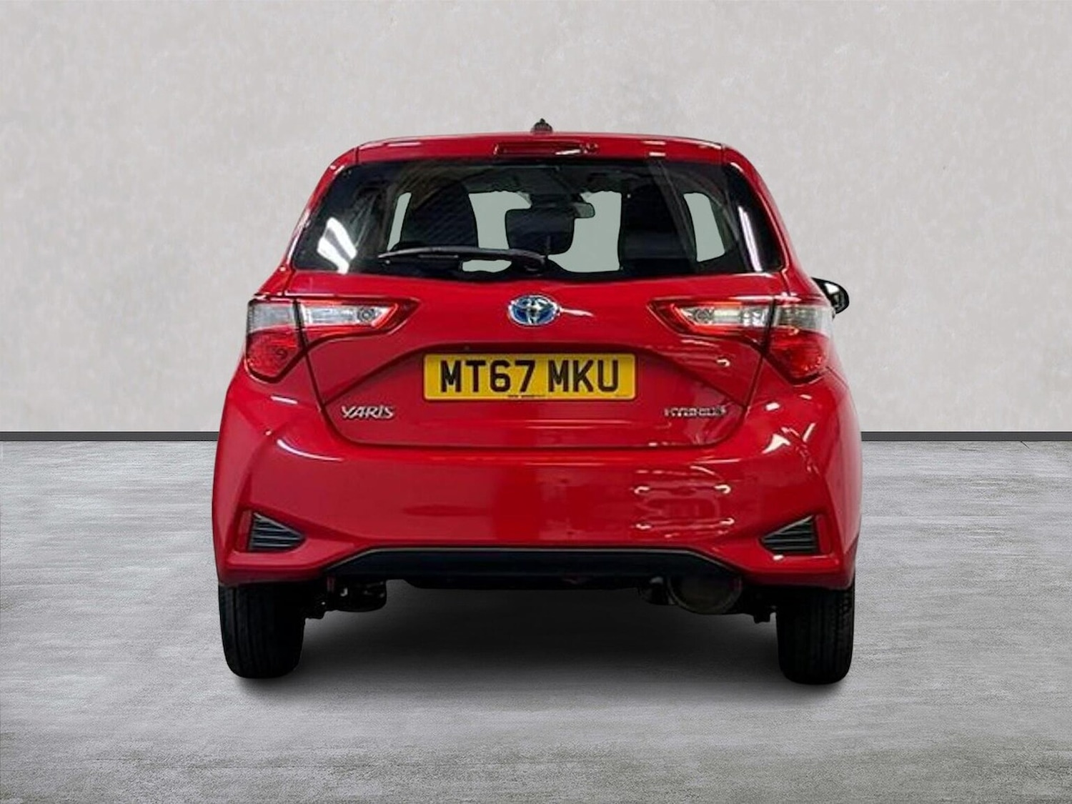 Used Toyota Yaris 2018 for sale - 76547682: Photo 18