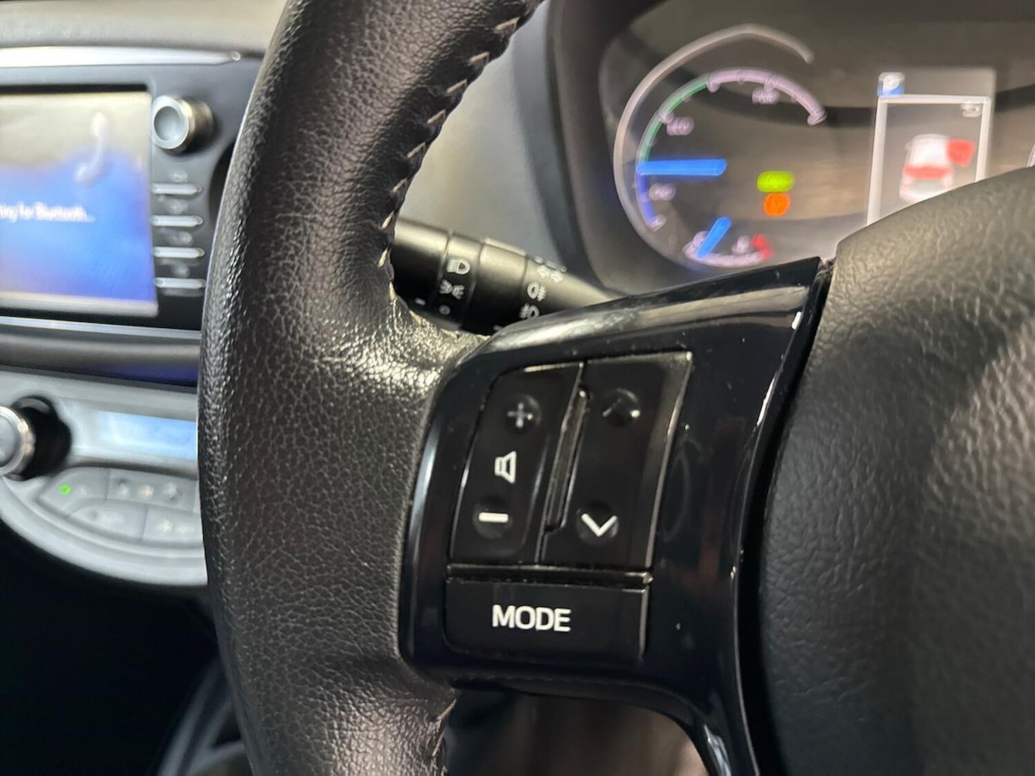 Used Toyota Yaris 2018 for sale - 76547682: Photo 24