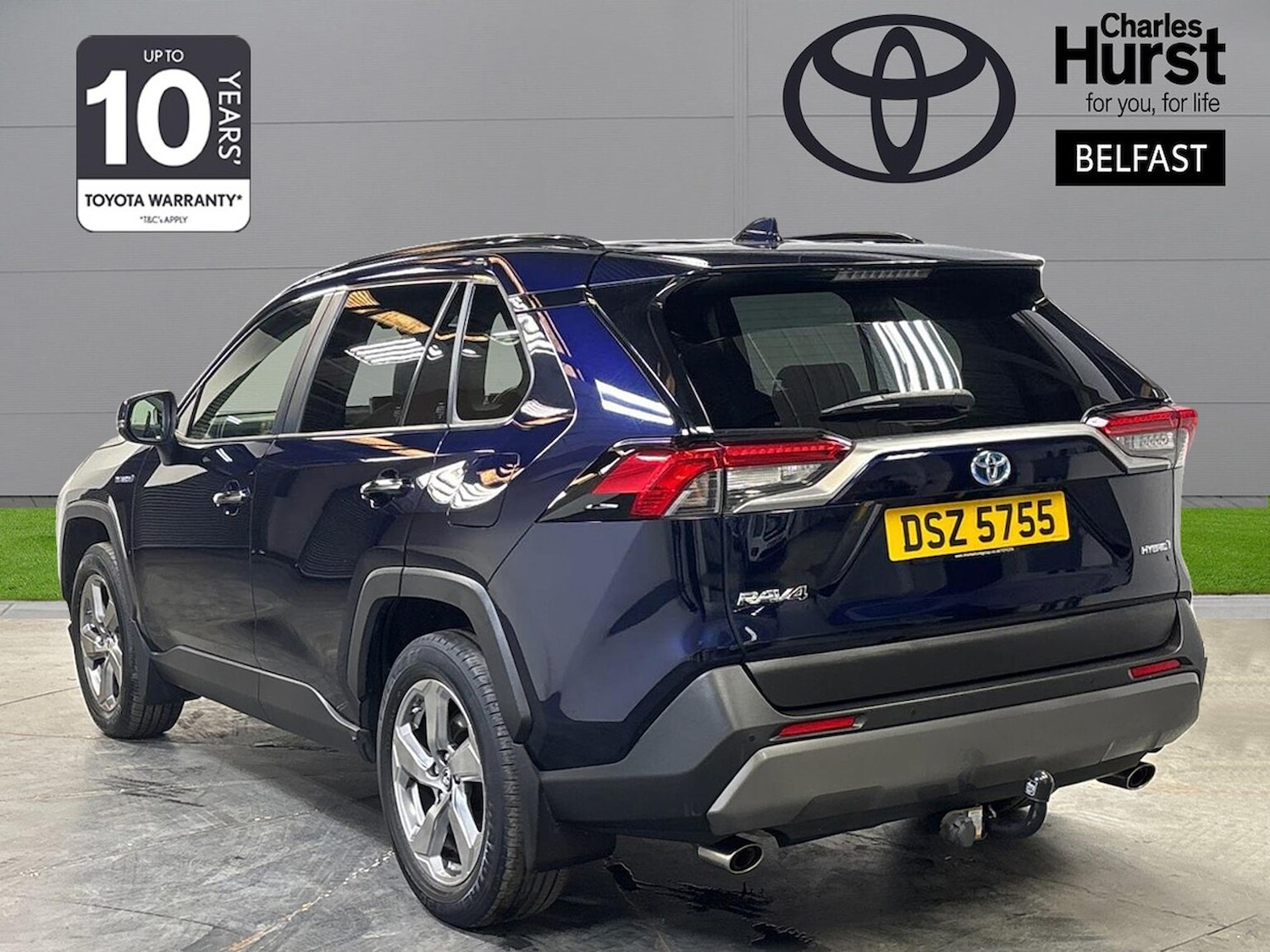 Used Toyota RAV4 2019 for sale - 76101404: Photo 2