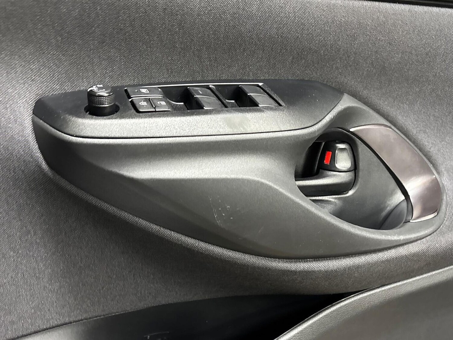 Used Toyota Yaris 2025 for sale - 78194245: Photo 23