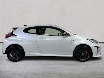 Used Toyota Yaris 2021 for sale - 79271972: Photo