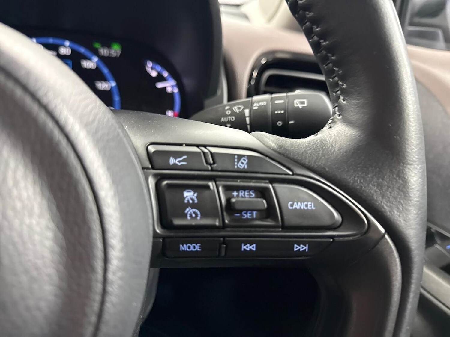 Used Toyota Yaris Cross 2023 for sale - 78194271: Photo 27