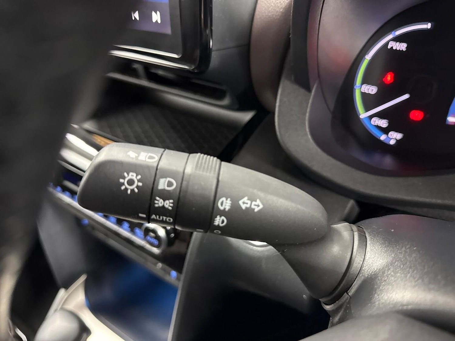 Used Toyota Yaris Cross 2023 for sale - 78194271: Photo 28