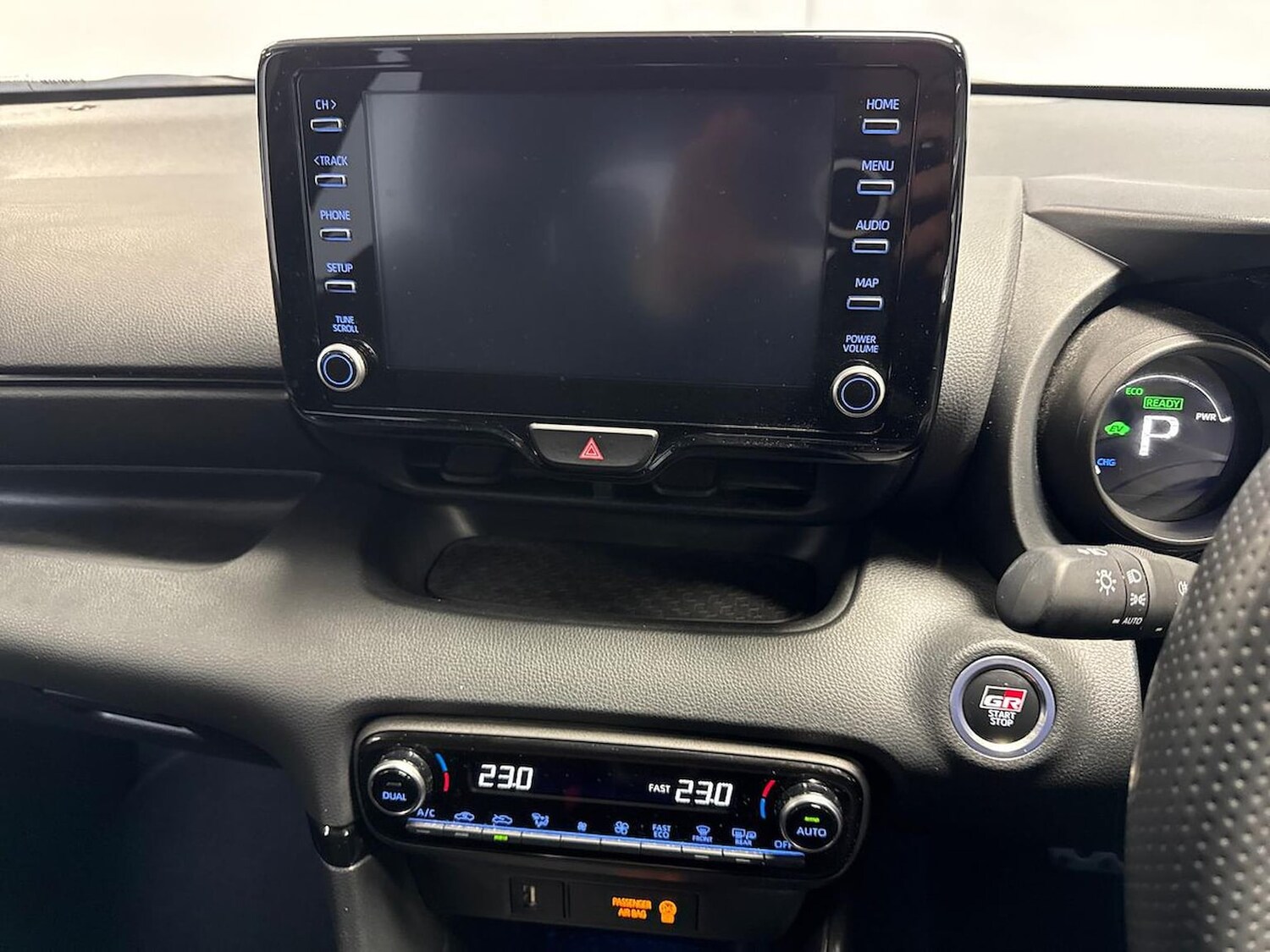 Used Toyota Yaris 2023 for sale - 76324567: Photo 11