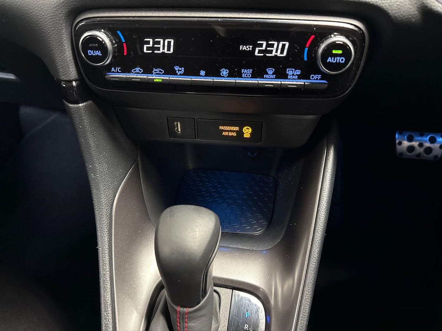 Used Toyota Yaris 2023 for sale - 76324567: Photo 12