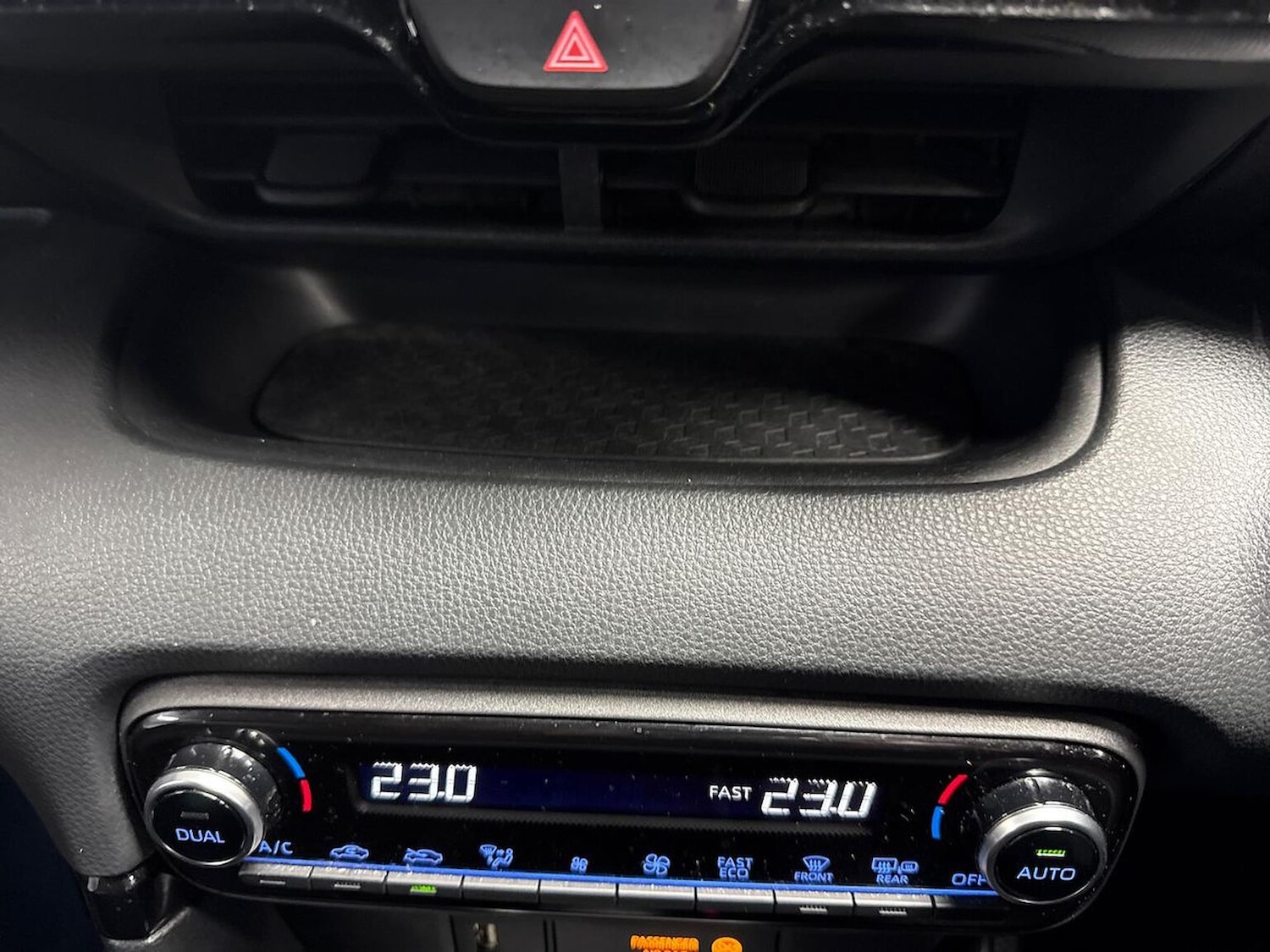 Used Toyota Yaris 2023 for sale - 76324567: Photo 22