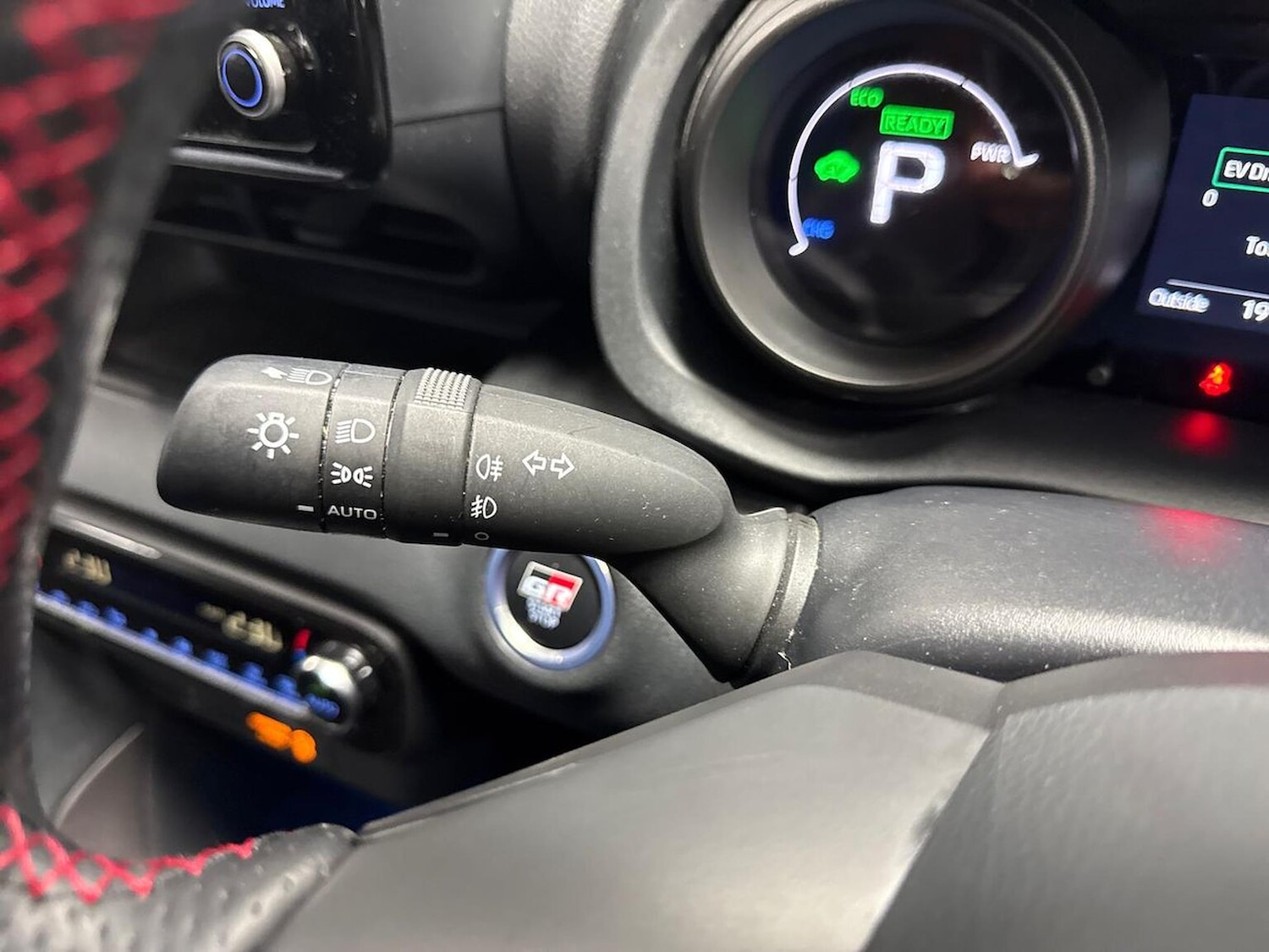 Used Toyota Yaris 2023 for sale - 76324567: Photo 26