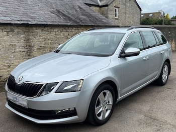 Used Skoda Octavia 2020 for sale - 76618359: Photo