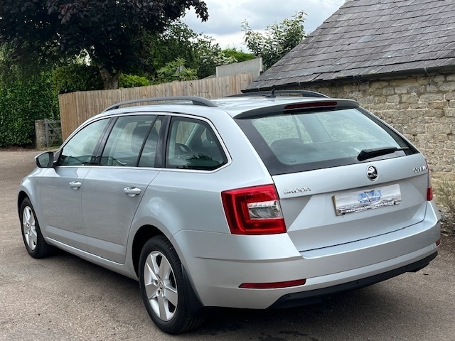 Used Skoda Octavia 2020 for sale - 76618359: Photo 3